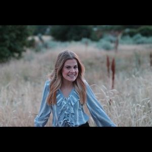 Meet your Posher, Kelly